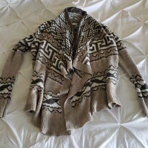 Cardigan sweater